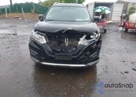 2017 Nissan Rogue Sv z USA, uszkodzony, nr VIN KNMAT2MV6HP570195